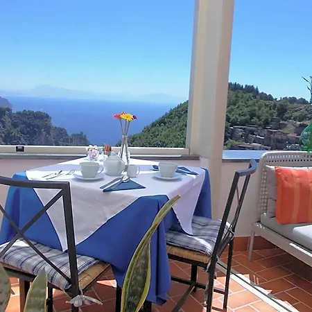 L'arabesco Bed & Breakfast Amalfi
