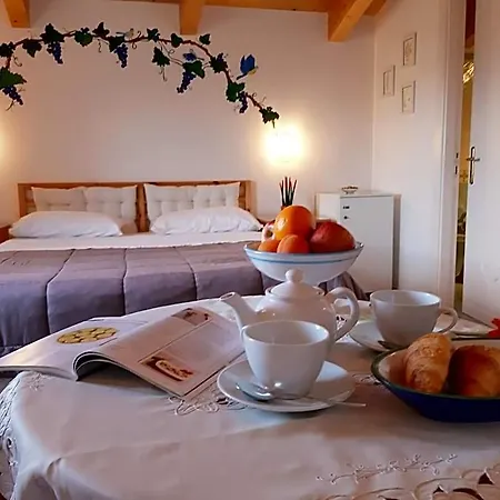 Bed & Breakfast L'arabesco 4*