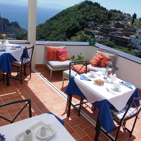 B&B 라라베스코 아말피